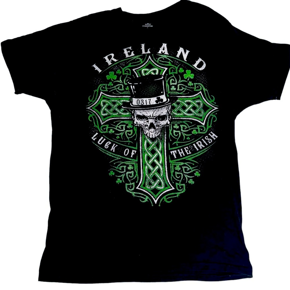 Ireland Irish Luck Graphic Logo Mens Black T-shirt Size Medium